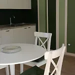 - La Corte Dei Mercanti - Centro Storico Apartman Stresa