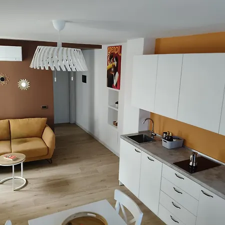 - La Corte Dei Mercanti - Centro Storico Apartamento *