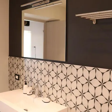 - La Corte Dei Mercanti - Centro Storico