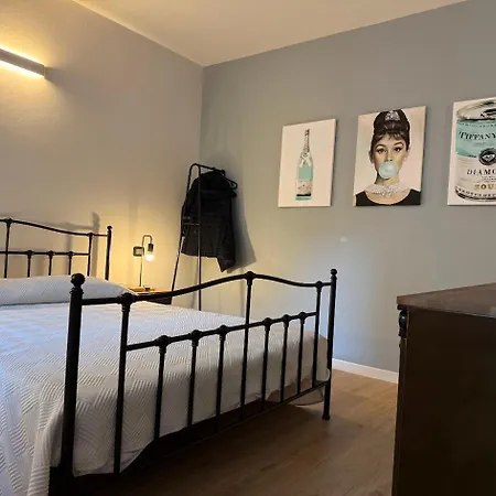 - La Corte Dei Mercanti - Centro Storico * Stresa