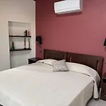 - La Corte Dei Mercanti - Centro Storico Apartament Stresa