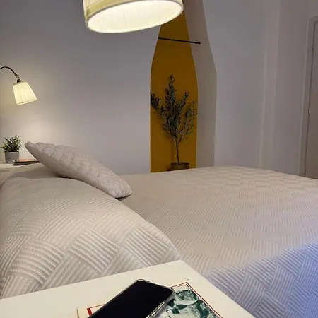 - La Corte Dei Mercanti - Centro Storico Appartement Stresa